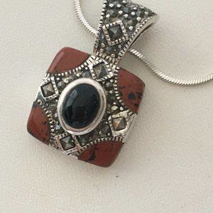 Black Onex, Marcasite, Agate, 925 Sterling Silver pendant without chain